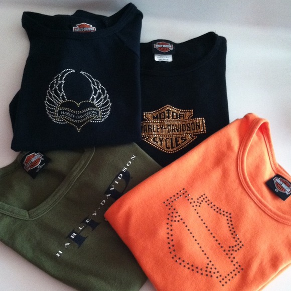 4 Harley Davidson tops bundled 😊