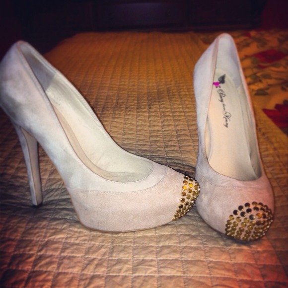 HOST PICK x 4! Penny loves Kenny Tetra  - Picture 2 of 4