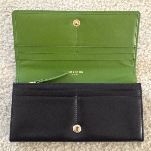 Kate Spade Black Wallet - Picture 2 of 4