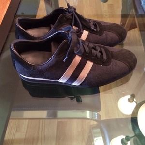 Gucci Sneakers/ sold on eBay