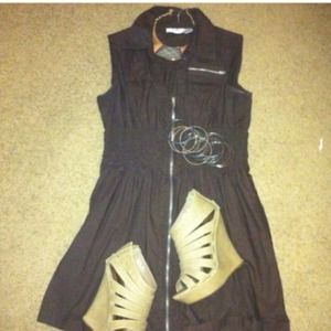 BOGO half off  🌟 Jrs. XL Brown Dress