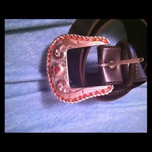 Black belt w/ large buckle