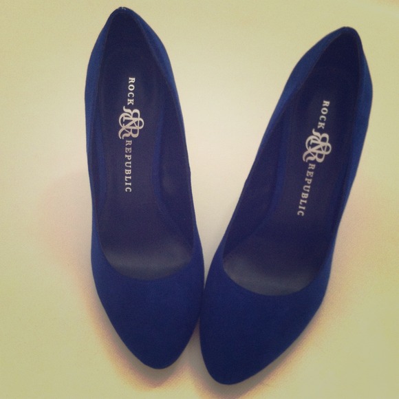 Blue suede heels