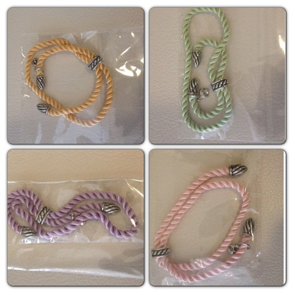 DY bracelets🔹bundle of 4!