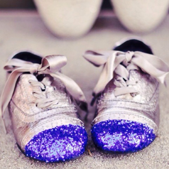Shoes! - Picture 3 of 4
