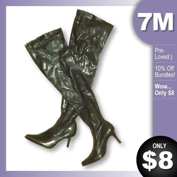 Tall Black Boots by FRANCO SARTO - Picture 2 of 2