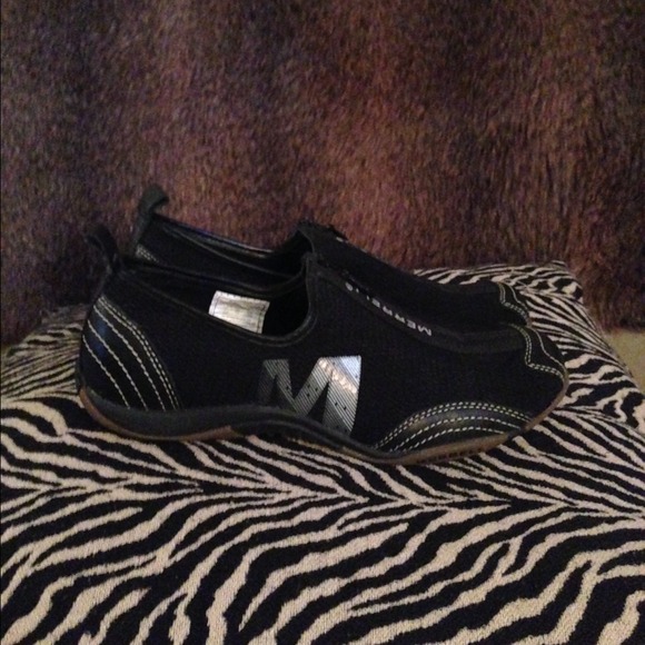 ❤️SOLD❤️ Merrell shoes