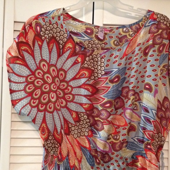 💜🌸SOLD❤️CUTE TOP 💜🌸 - Picture 2 of 2