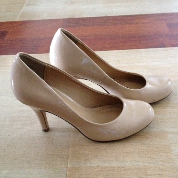 Nude heels 💥REDUCED PRICE💥