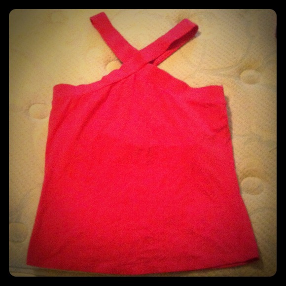 🎈REDUCED🎈Unique pink workout top