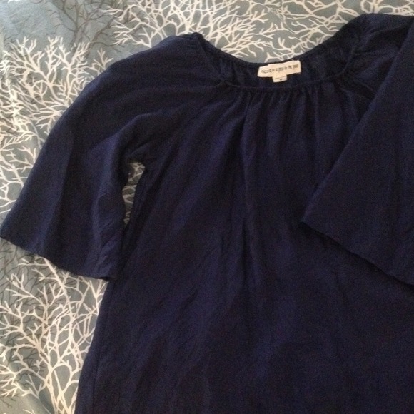 *Sold in bundle** Nicole - a pea in the pod tunic