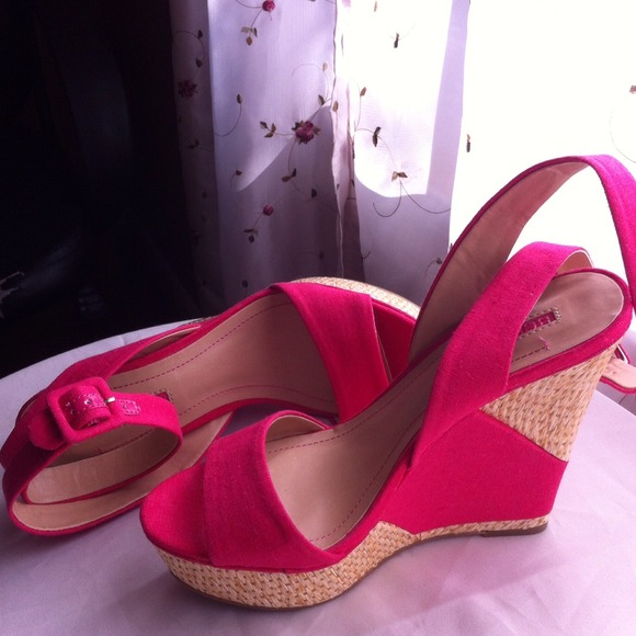 *******BUNDLE*******