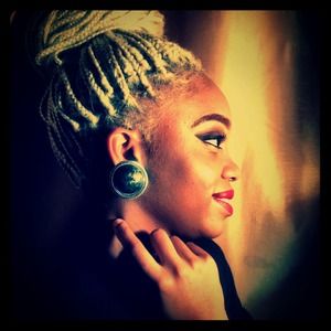 "Black Marble" clip on Earrings