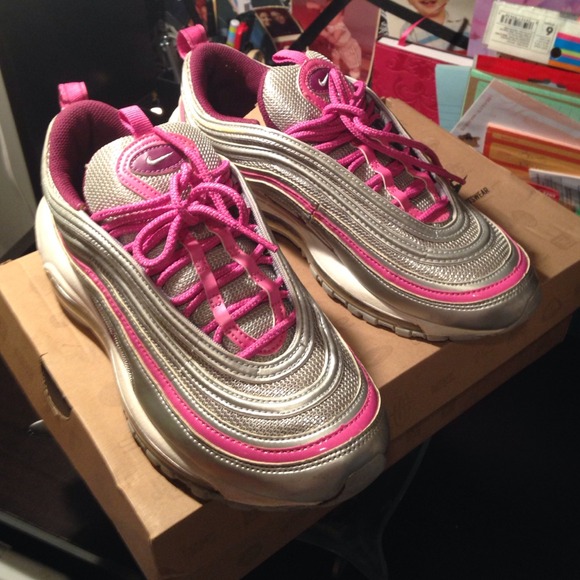 Nile airmax