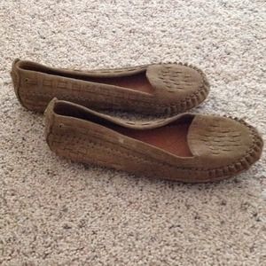 NEW Lucky Brand Suede Flats