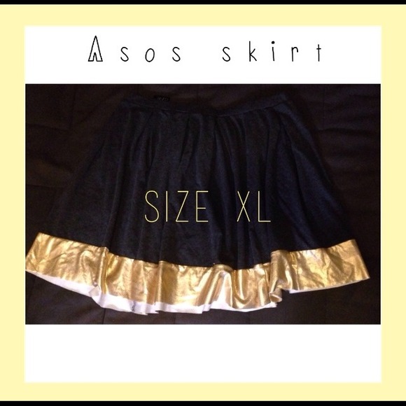 GREY SKIRT WITH METALLIC GOLD TRIM