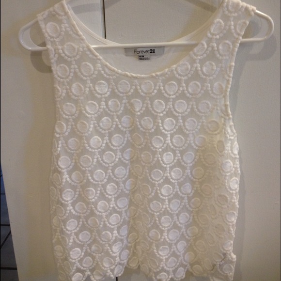 Lace top! - Picture 2 of 3