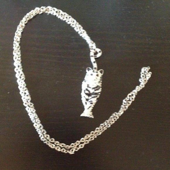 Tiger necklace - Picture 1 of 2