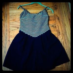 😍 Navy and white striped romper with straps Med😍