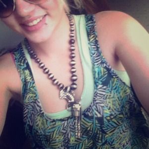 pistol rhinestone neckless