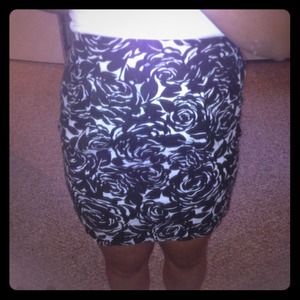 Black and white skirt!