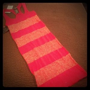 ❌SOLD❌ Red + Gold bebe Dress