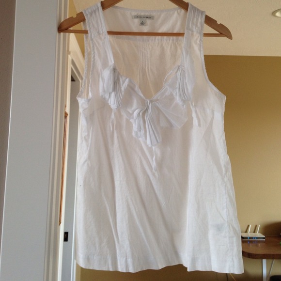 Banana Republic white tank