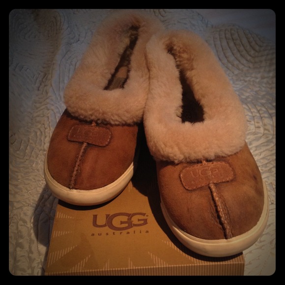 UGG Rylan Loafer - Size 8