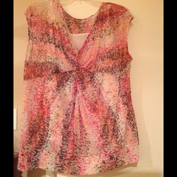Short sleeve blouse with attached cami - Picture 1 of 1