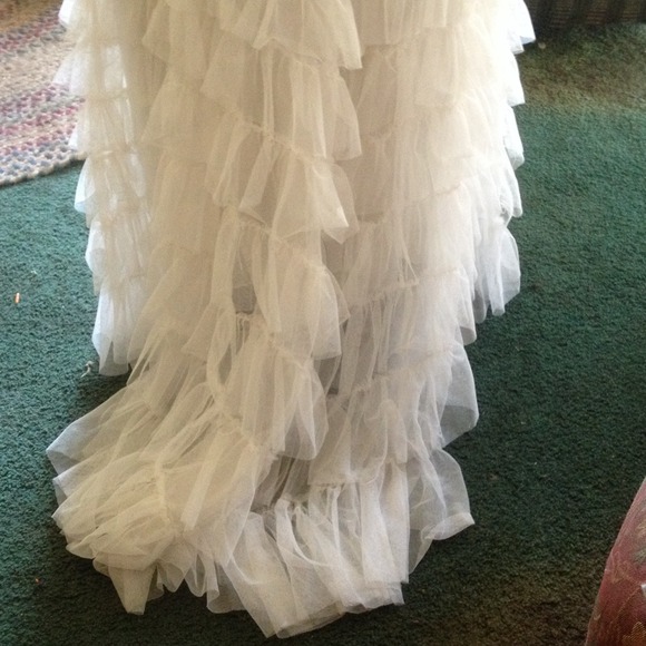Plus Size Wedding Dress/Accepting offers - Picture 3 of 3