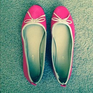 Hot pink bow tie flats