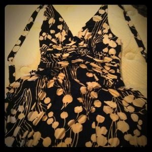 Jones NY gorgeous halter dress NWOT