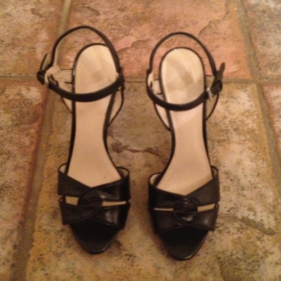 Nine West Black Leather Sandals - Picture 1 of 4