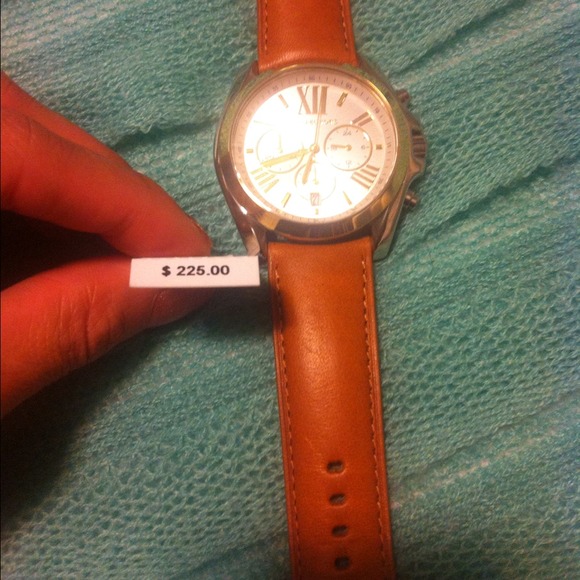 ⛔️SOLD!!!⛔️ Michael kors watch - Picture 2 of 4