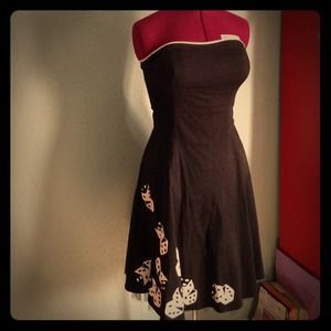 Vintage inspired strapless dress
