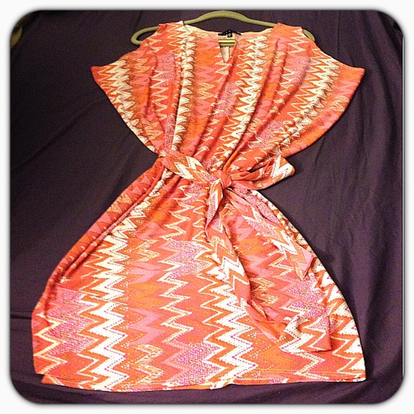 🐝👗PRINTED Dress w/Belt (pink multi) - Picture 2 of 3