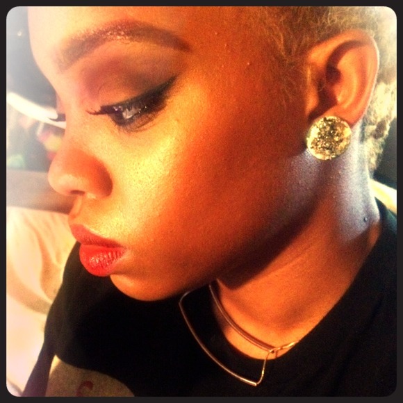 Stud earrings "green marble" - Picture 1 of 2