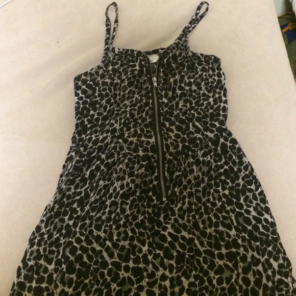 Printed zip-up skater dress