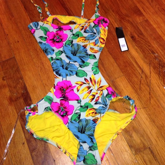 SOLD❗️Marc by Marc Jacobs Swimwear