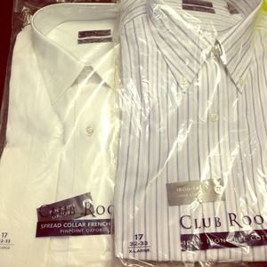 2 Men's Dress Shirts