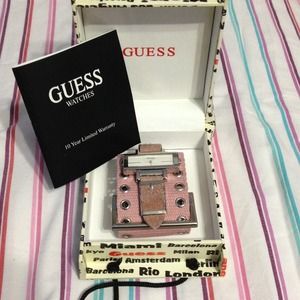 NWT Authentic Guess pink wrist watch ♦️price cut♦️