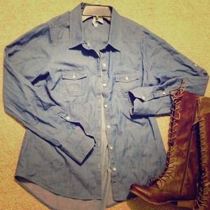 ✨💖NECESSITY BLUE COLLAR SHIRT!!💖✨