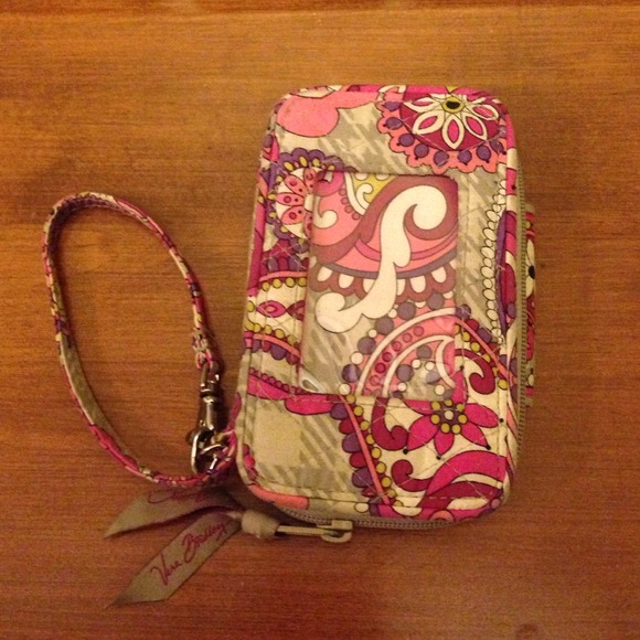 Vera Bradley id/iphone wristlet