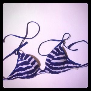 Hollister push up bathing suit !!