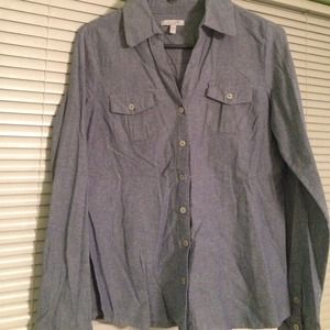 Chambray fitted button up