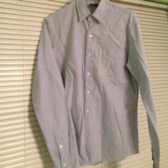 Men's Small light chambray shirt