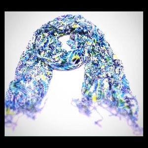 Old navy scarf