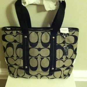 NEW with tags Coach
