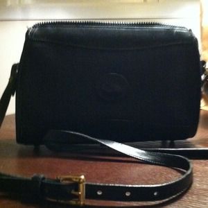 Dooney and Bourke shoulder bag