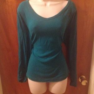 Basic V-Neck Knit Top - XL